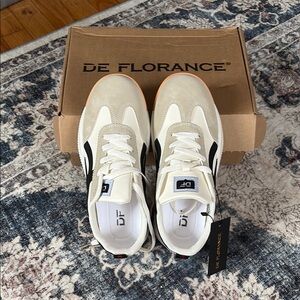 Women’s Cream and Black Sneakers **NEW**